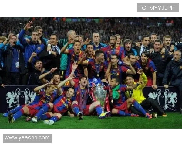 欧冠激战巴萨小胜国米红牌争议引发全场热议与焦点分析 欧冠激战巴萨小胜国米红牌争议引发全场热议与焦点分析