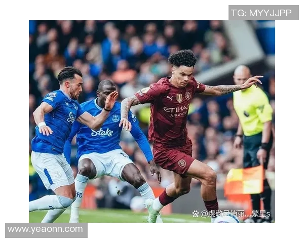 欧联杯经典对决拜仁绝杀巴萨引爆全场激情时刻回顾