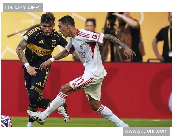 英超激战波尔图大胜本菲卡红牌事件引发全场热议与十大精彩进球回顾