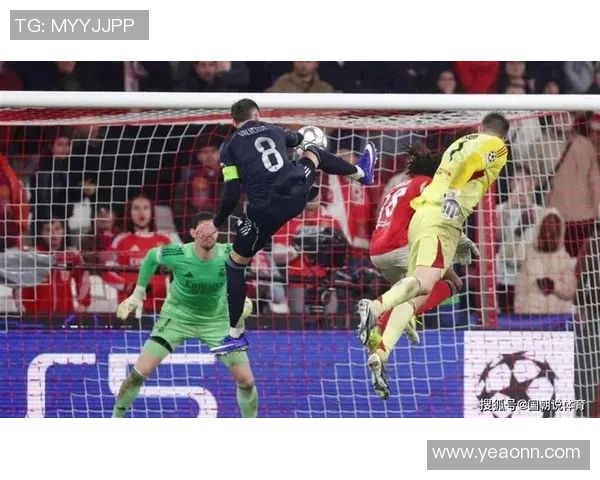 多特蒙德4-0本菲卡震惊全场历史冷门绝杀瞬间引发狂欢