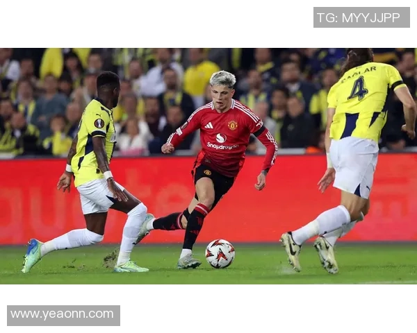 德甲激战热刺与曼联战成平局红牌争议引发全场热议与十大精彩进球回顾