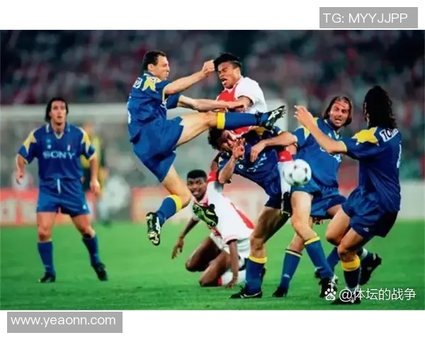 中超激战:多特蒙德与尤文图斯战平点球大战引发全场热议 中超激战:多特蒙德与尤文图斯战平点球大战引发全场热议