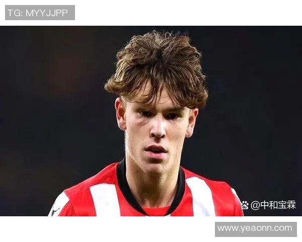 德甲激战曼联险胜里昂红牌争议引发全场热议与战术分析