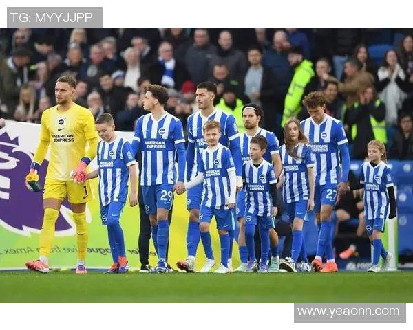 热刺逆袭那不勒斯3-0胜利背后的战术解析与冷门瞬间回顾 热刺逆袭那不勒斯3-0胜利背后的战术解析与冷门瞬间回顾